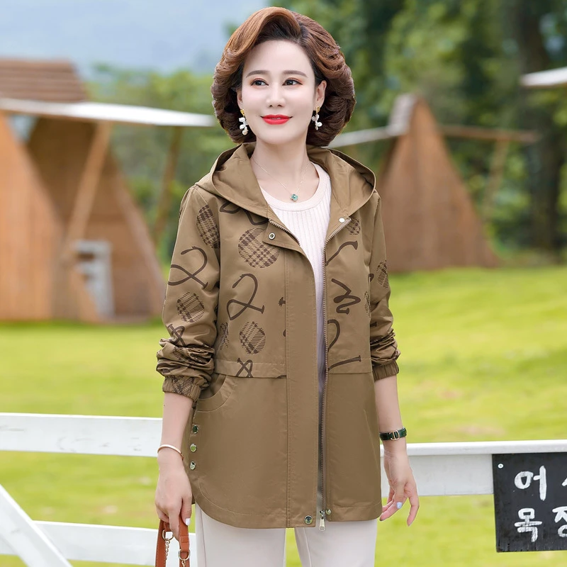 高品质50-60岁中老年女装春季印花夹克衫春秋新款妈妈装大码外套