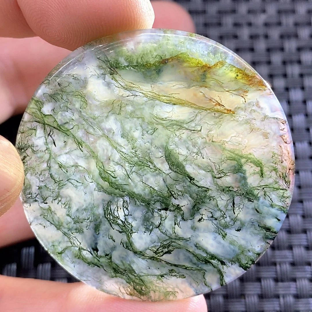 玛瑙/玉髓颈饰未镶嵌戴*