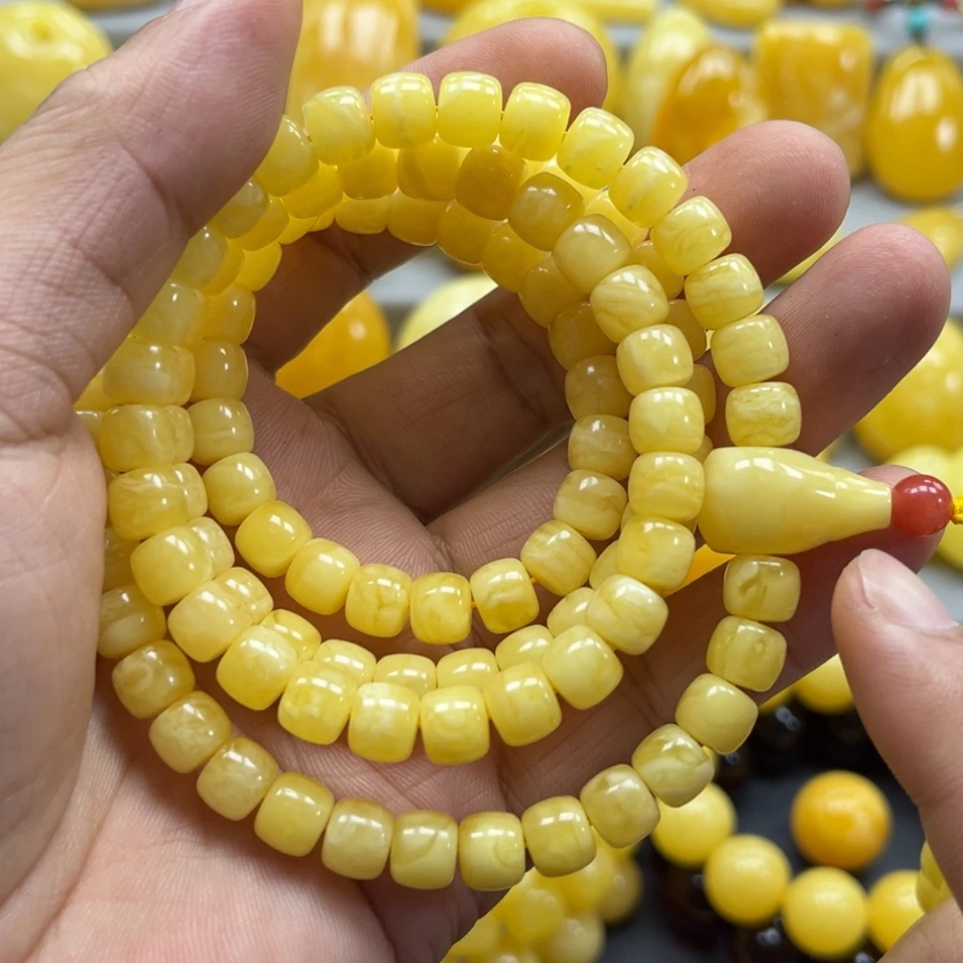 蜜蜡未镶嵌珠宝奇石