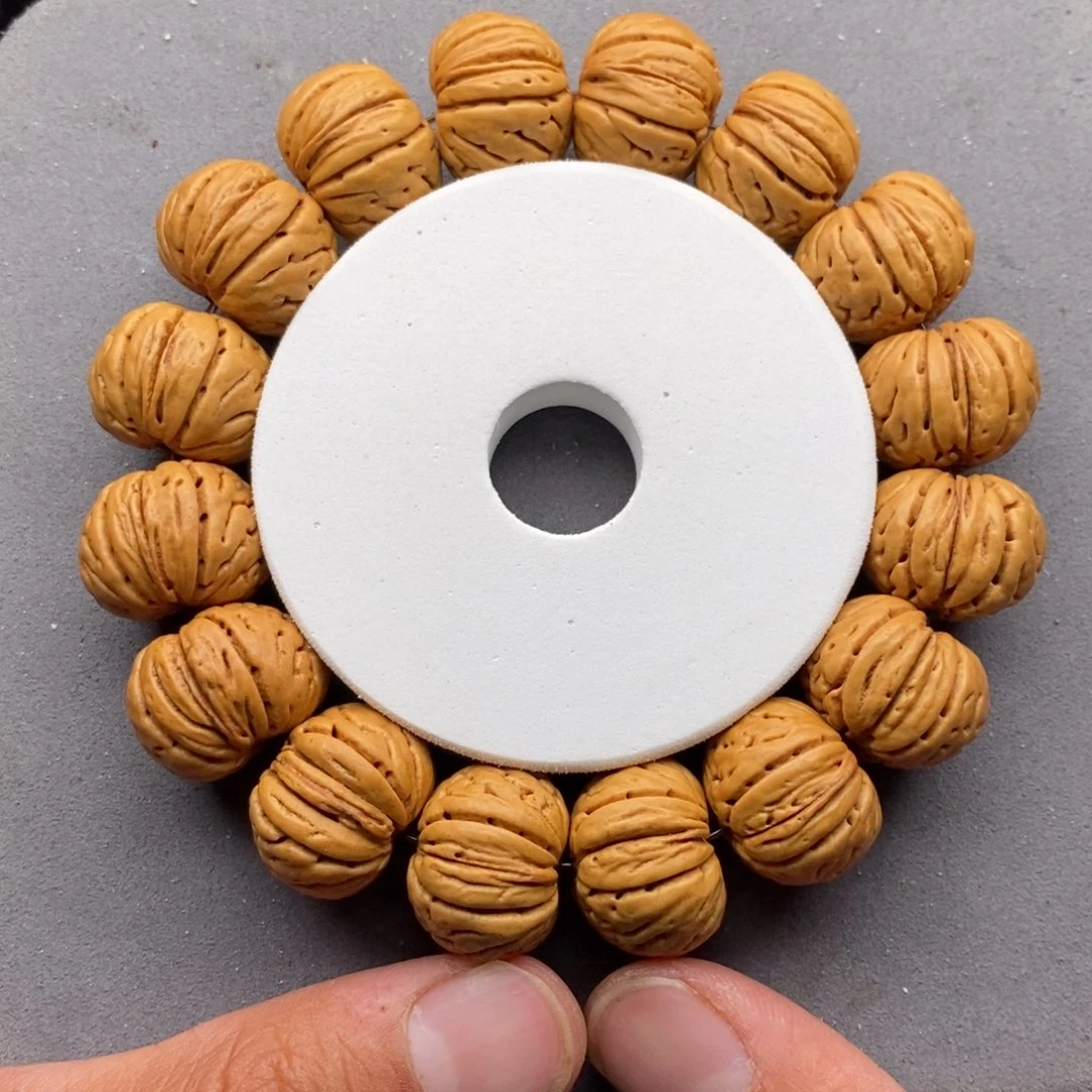 文玩核桃手串树王纽扣21