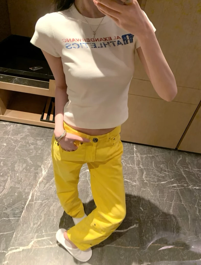 夏天回头率直升！多巴胺柠檬黄牛仔裤