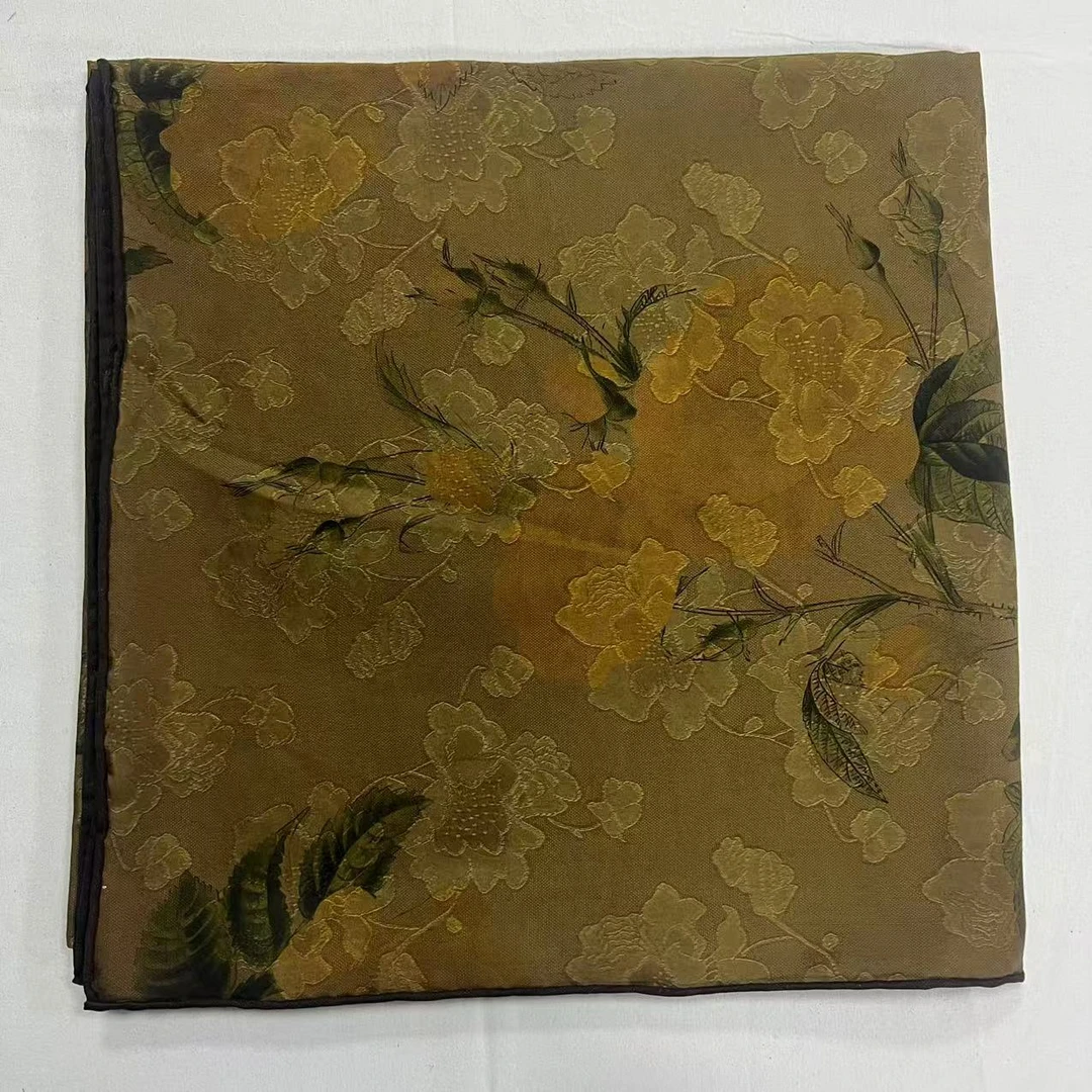 140香云纱方巾-轻抚花香 135cm丝巾