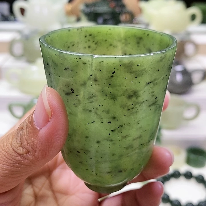 未镶嵌和田玉挂件茶杯95m l