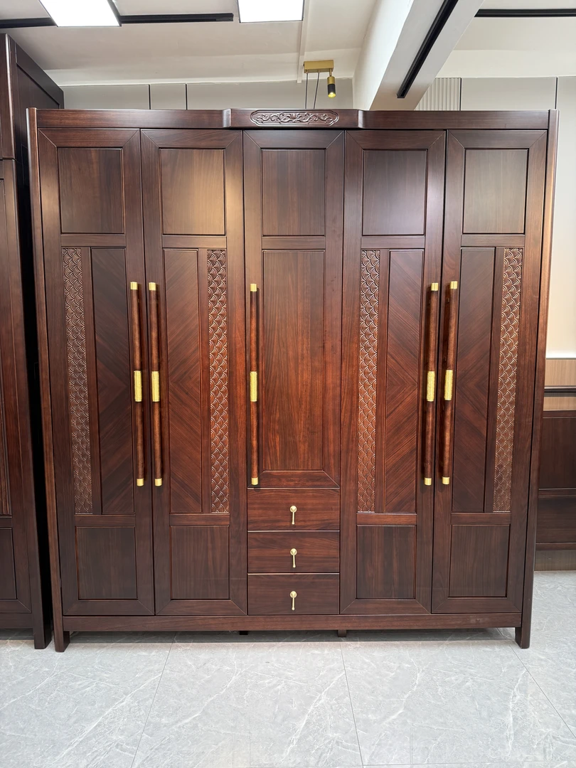 新中式乌金木实木衣柜