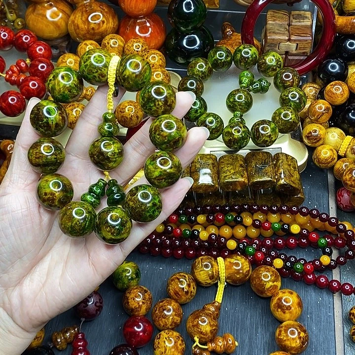 松木琥珀木文玩手串