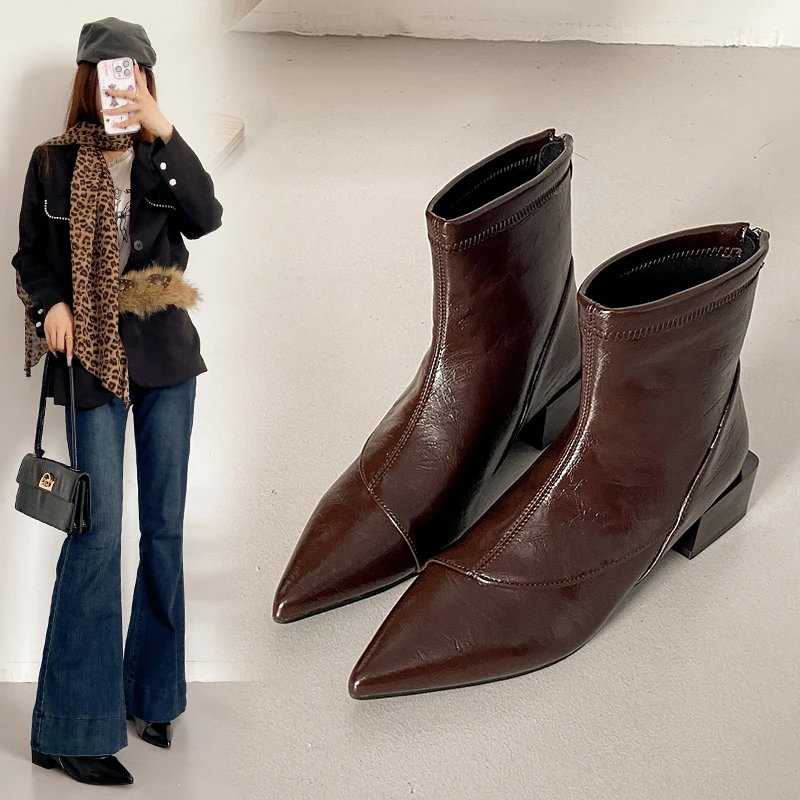 后拉链短靴防滑漆皮尖头粗跟中跟韩版瘦瘦高跟靴女