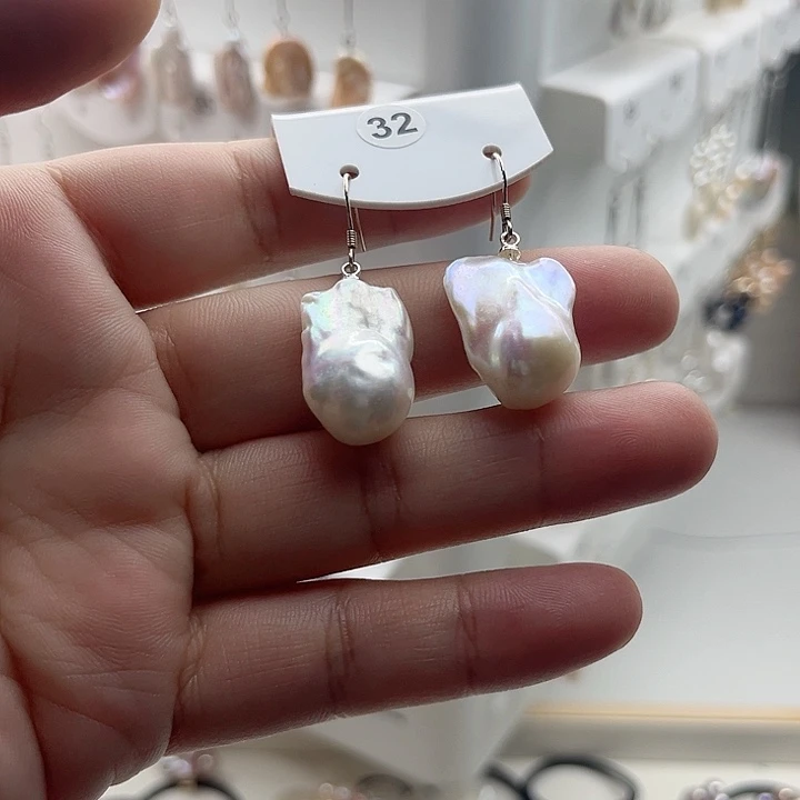 银S925镶嵌耳饰淡水珍珠
