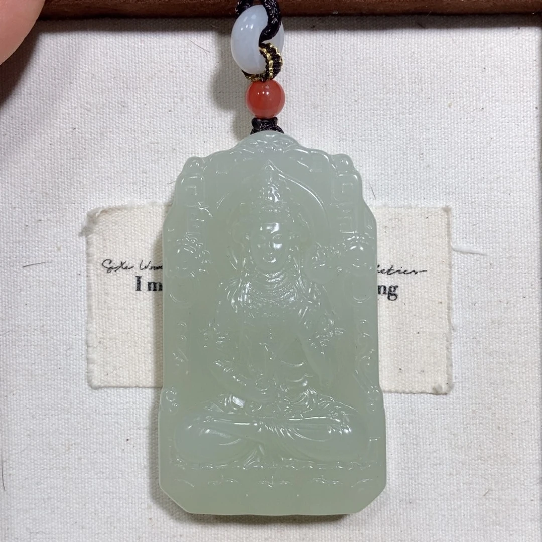 和田玉（糖玉）颈饰未镶嵌