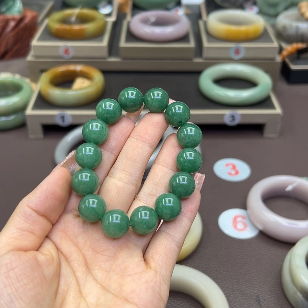 石英质玉手镯未镶嵌娜***娜