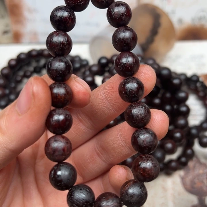 藤类降真香10圆珠红黑油结晶