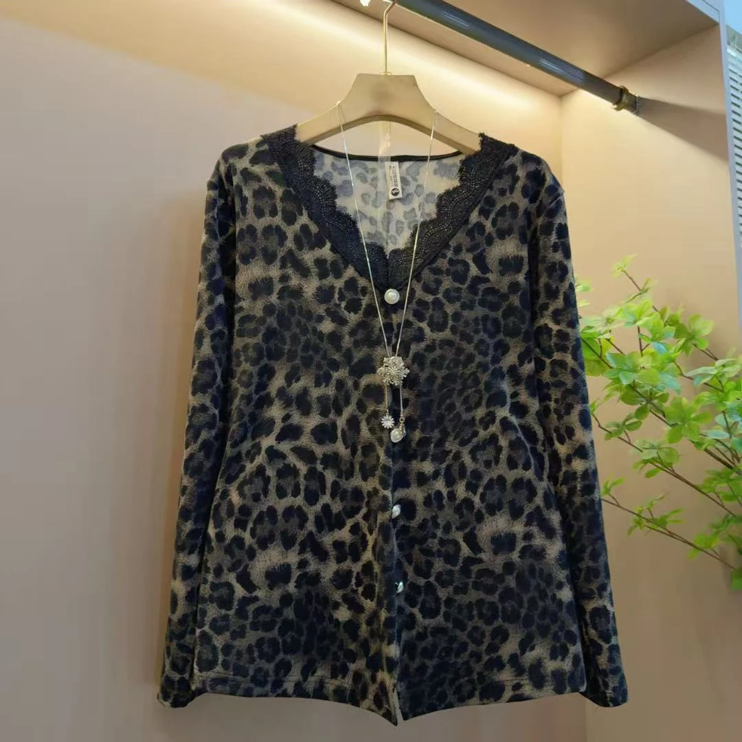 洋气新款时尚豹纹百搭V领显瘦气质长袖上衣（长61左右）