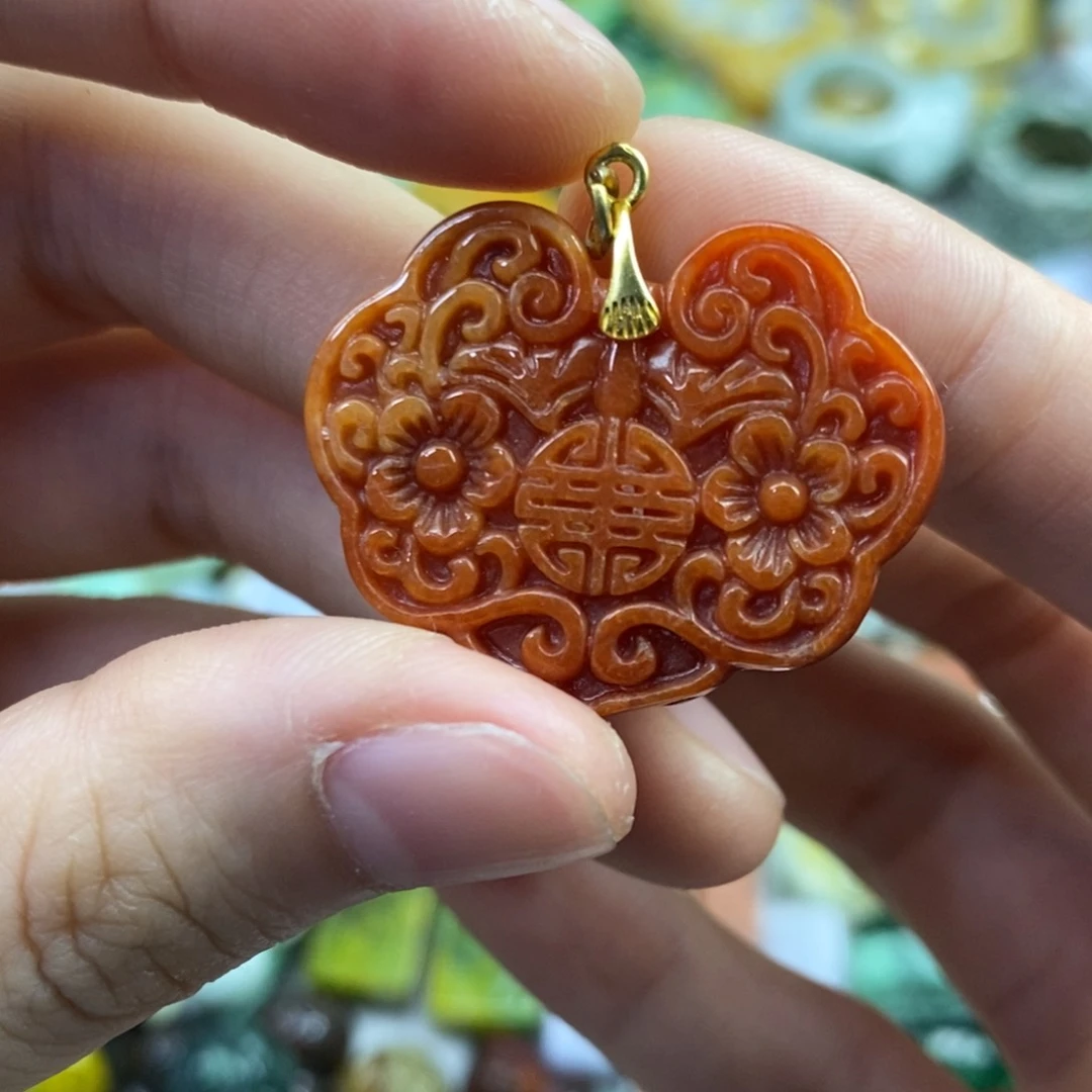 翡翠未镶嵌颈饰吊坠