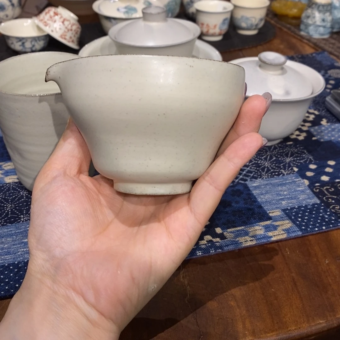 器物。            。