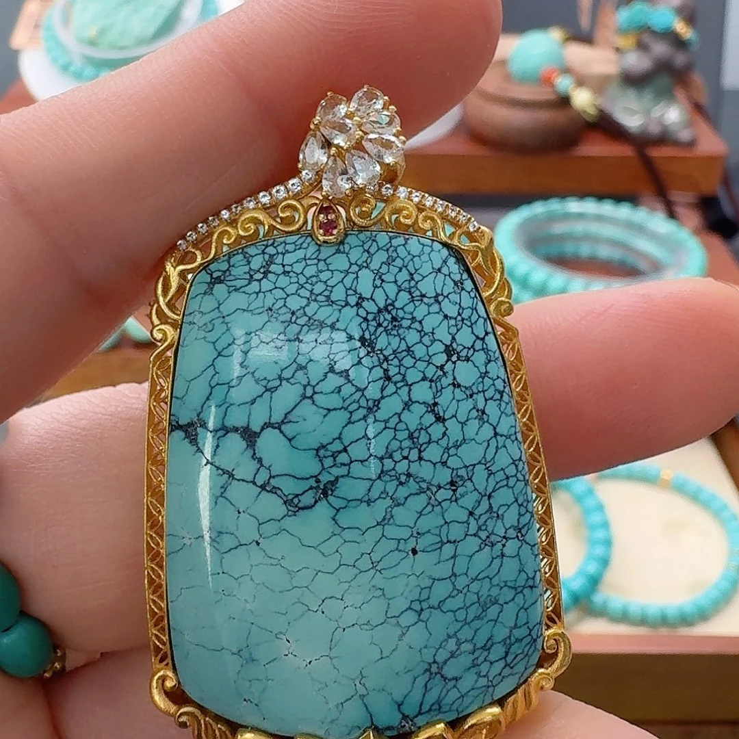 绿松石18K金镶嵌珠宝半成品