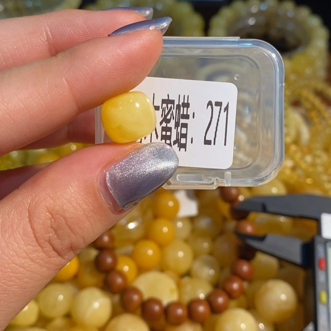 琥珀未镶嵌珠宝奇石271