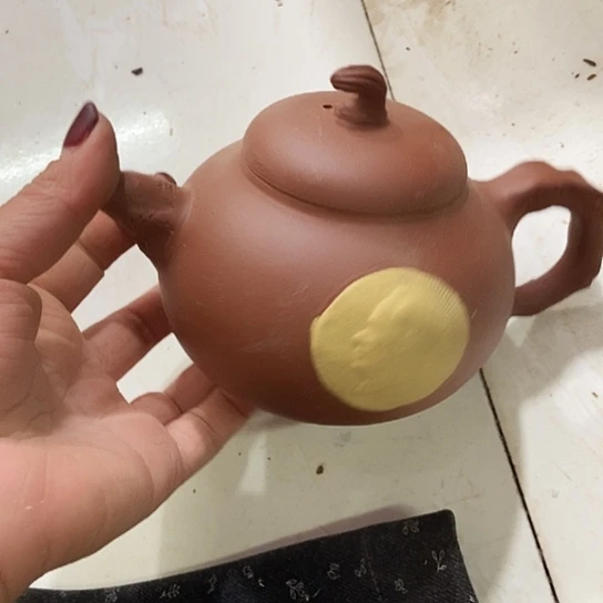 手工制作宜兴紫砂壶