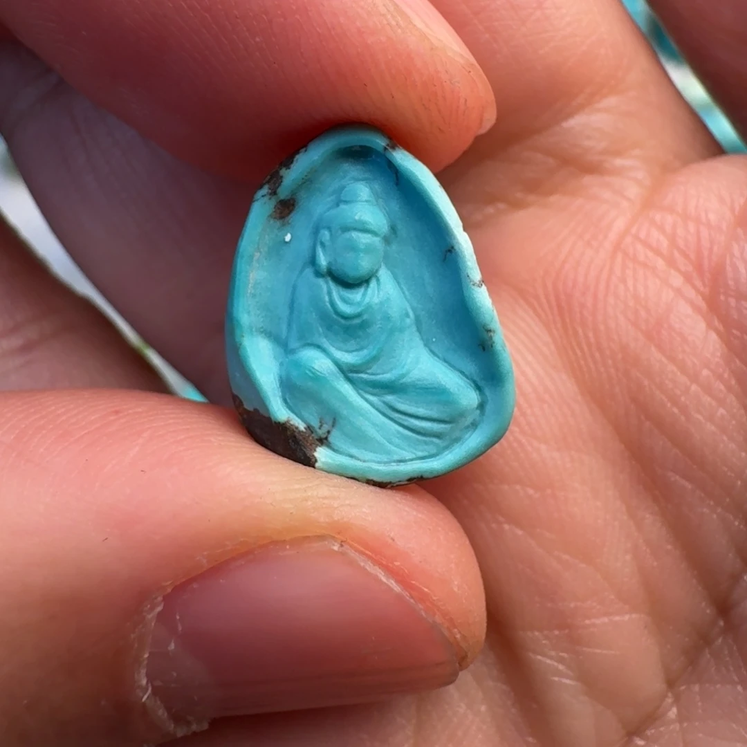 绿松石未镶嵌珠宝奇石