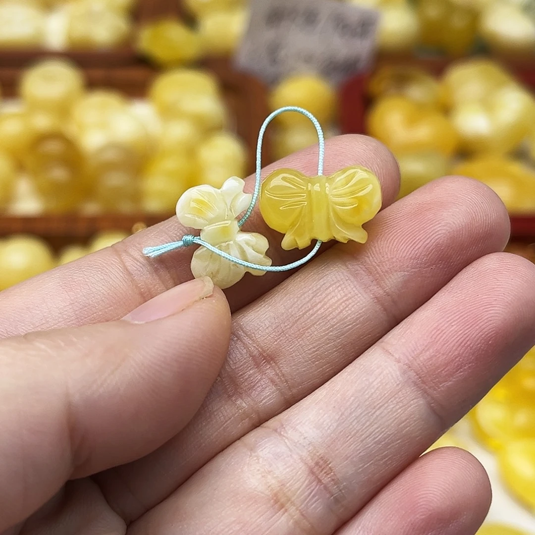 蜜蜡未镶嵌裸石天然