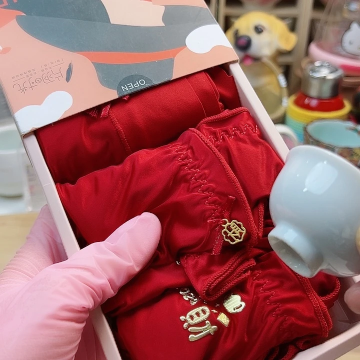 15586858868898899996