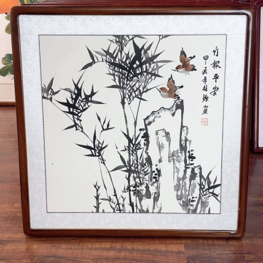 国画带框尺寸63*63厘米