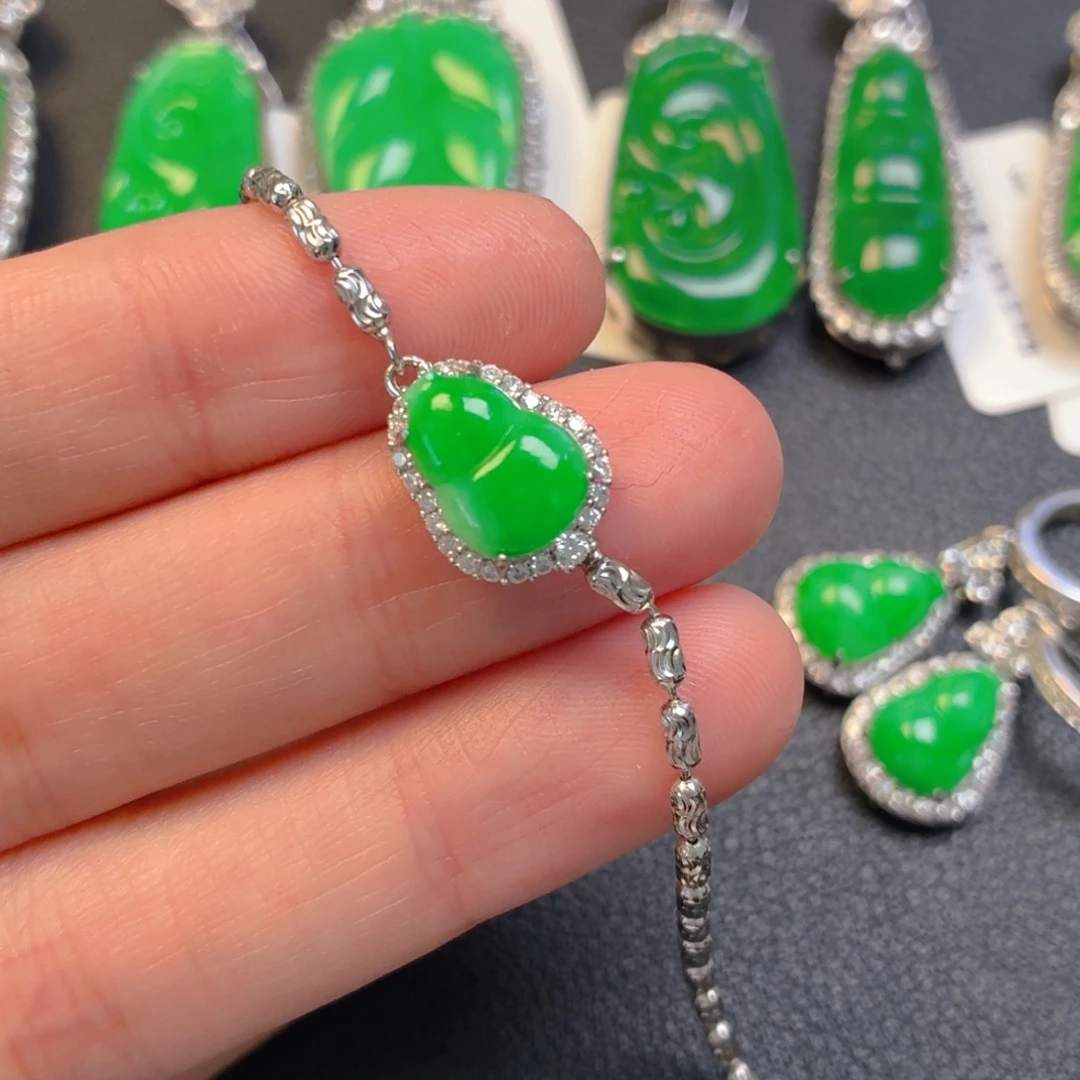 翡翠银S925镶嵌吊坠(不含链)手链