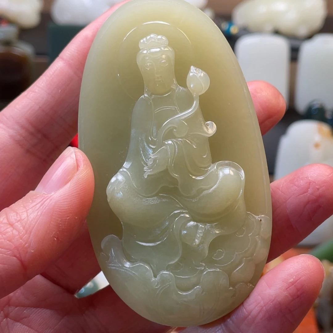 和田玉颈饰未镶嵌