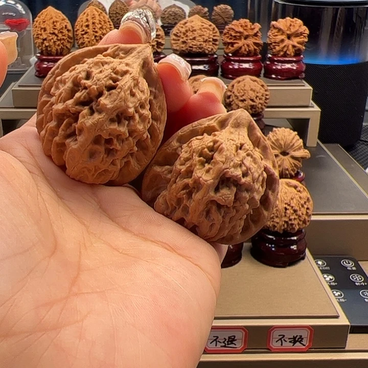 文玩核桃把件38 秤砣 m-015