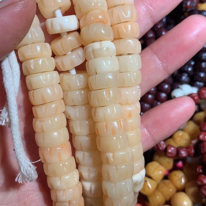 吊坠菩提根/象牙果