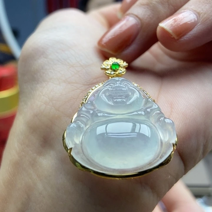 翡翠18K金镶嵌颈饰吊坠44