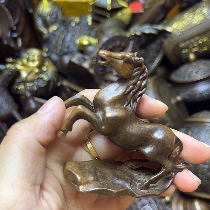 诚信经营精美铜器