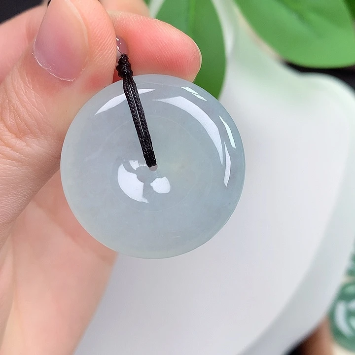 颈饰未镶嵌翡翠平安扣 30.4-6.2mm