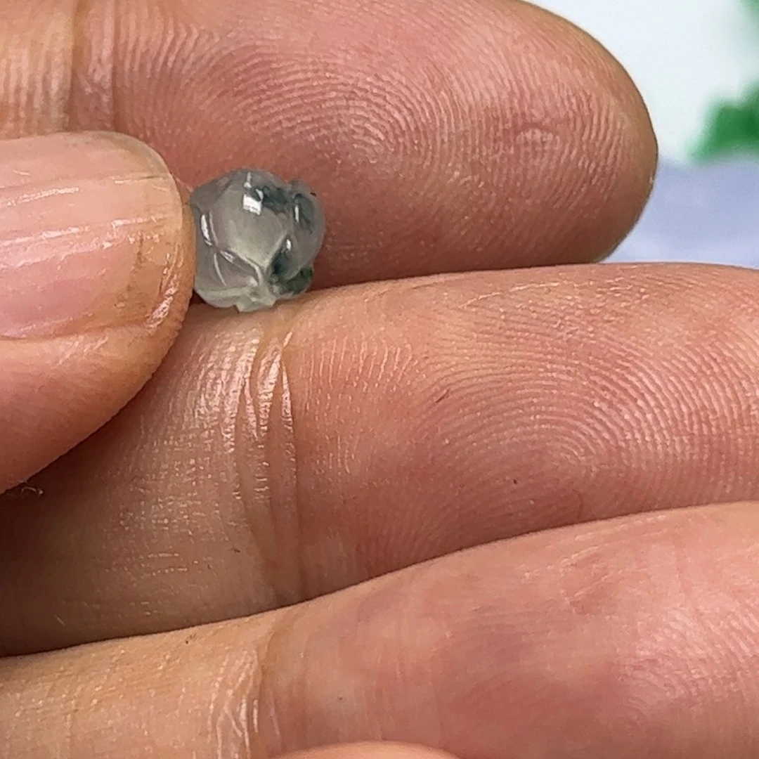 定制翡翠未镶嵌莲花