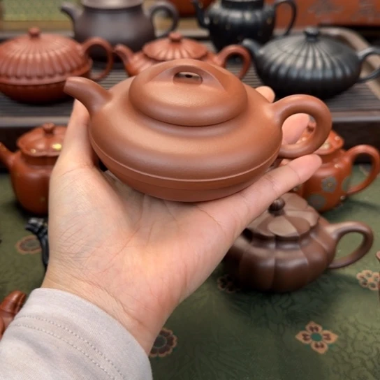 陈***龙宜兴紫砂线圆红皮龙