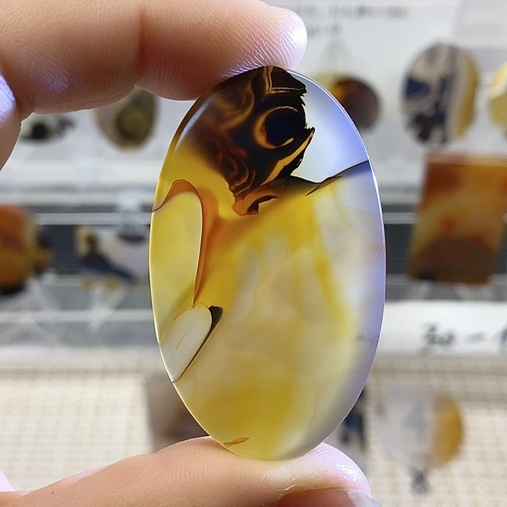 未镶嵌颈饰玛瑙/玉髓