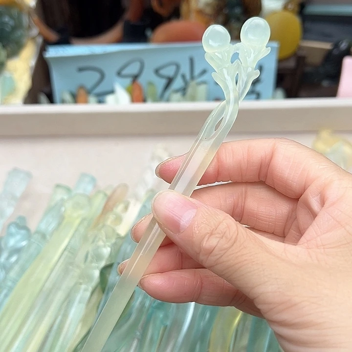 蛇纹石玉未镶嵌发簪