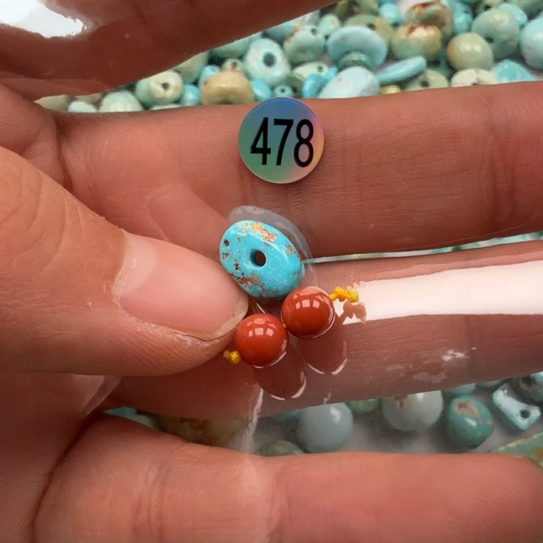 南红玛瑙未镶嵌珠宝奇石