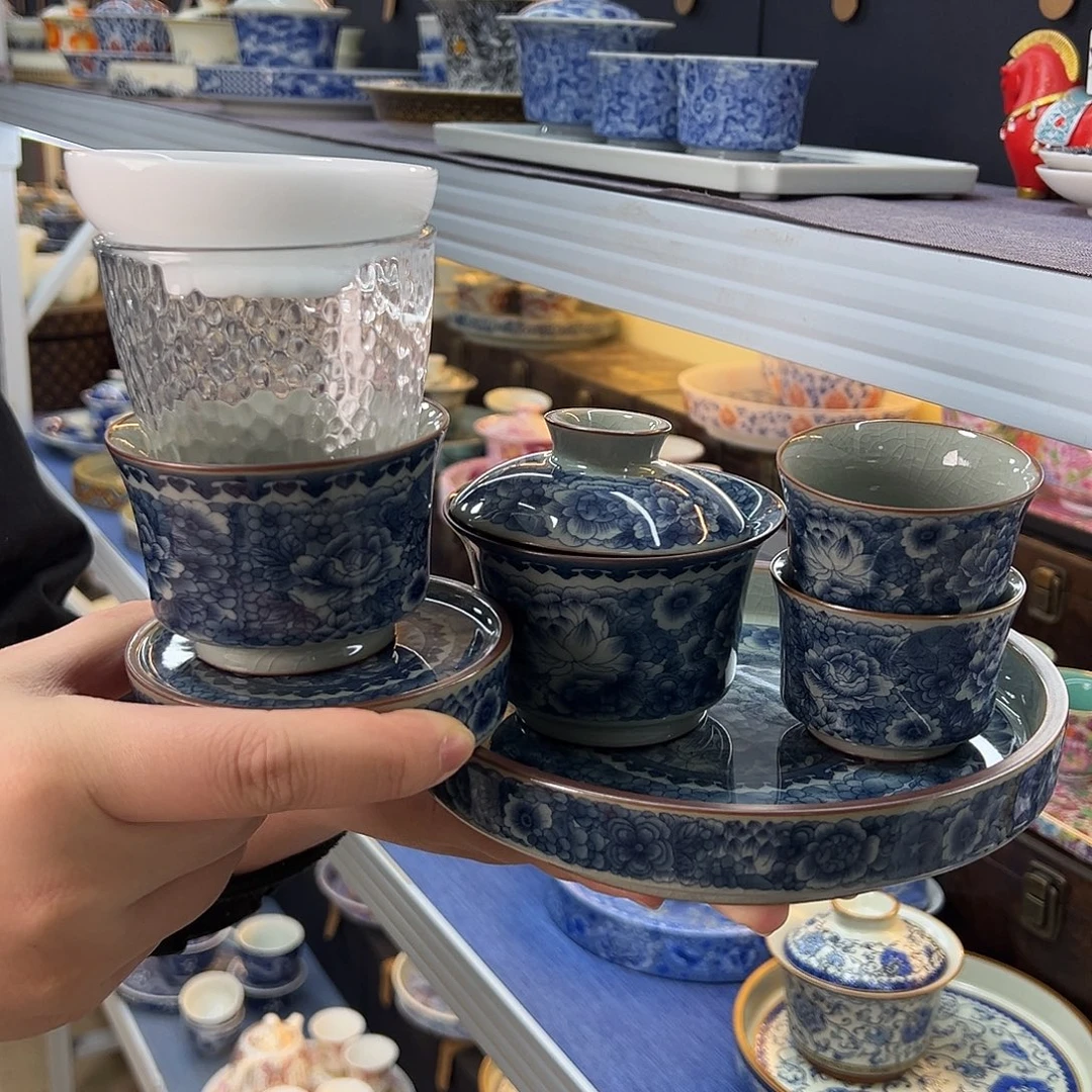 我们的目标是成为一个优秀的人