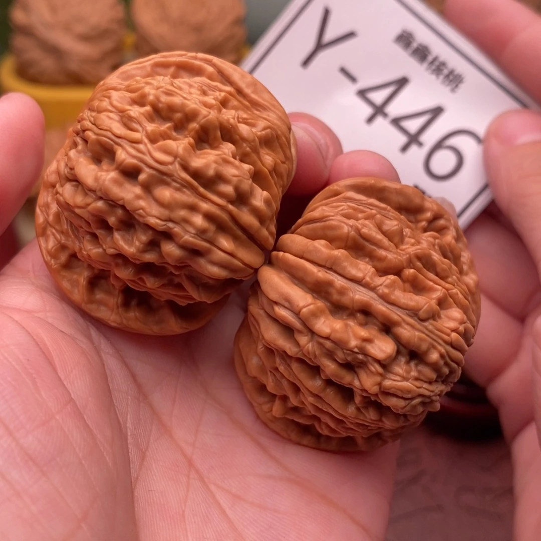 文玩核桃把件汉高楼43