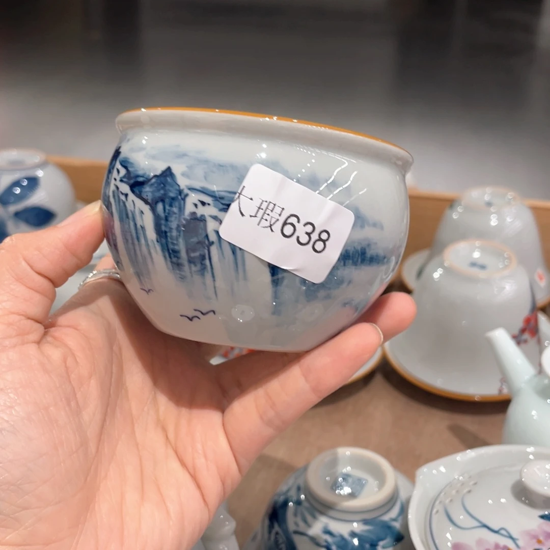 釉下彩纯手绘有瑕