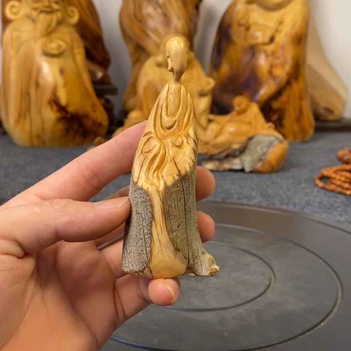 柏木（崖柏）请****呀无相佛手把件