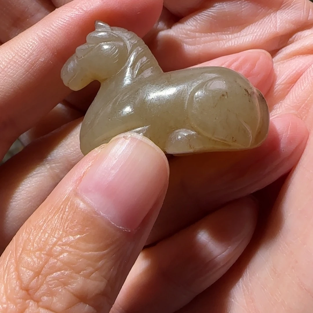 泰***石和田玉未镶嵌挂件