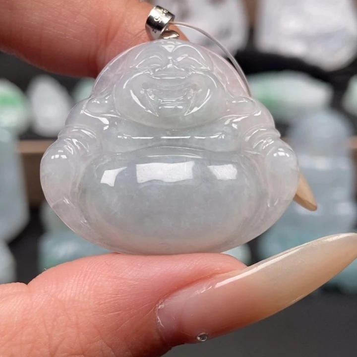 翡翠未镶嵌颈饰佛公