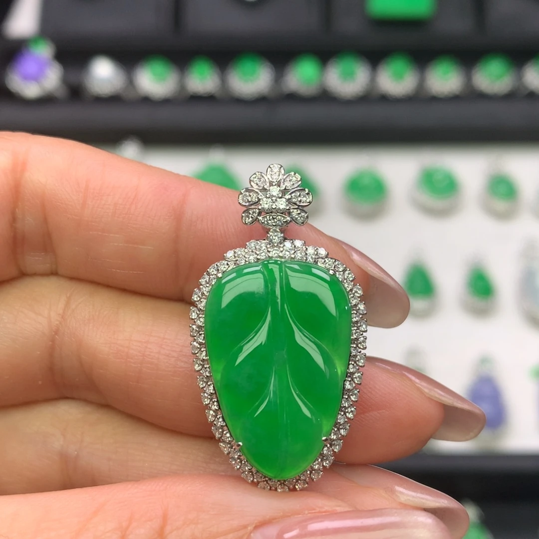 翡翠18K金镶嵌吊坠(不含链)