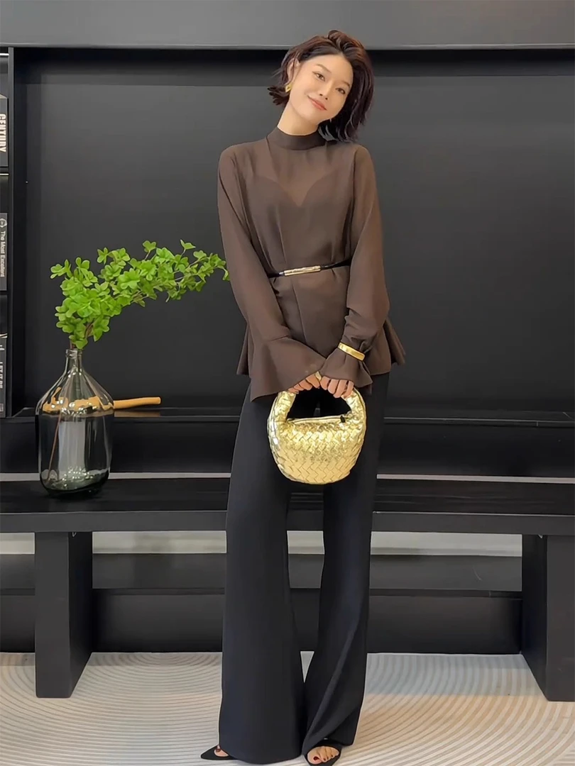 夏日又酷又飒轻奢高级感女人味出席重要场合老钱风棕色衬衫套装裤