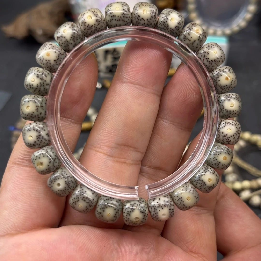 手串星月菩提10✖️9绿包白 黄金曈 单圈