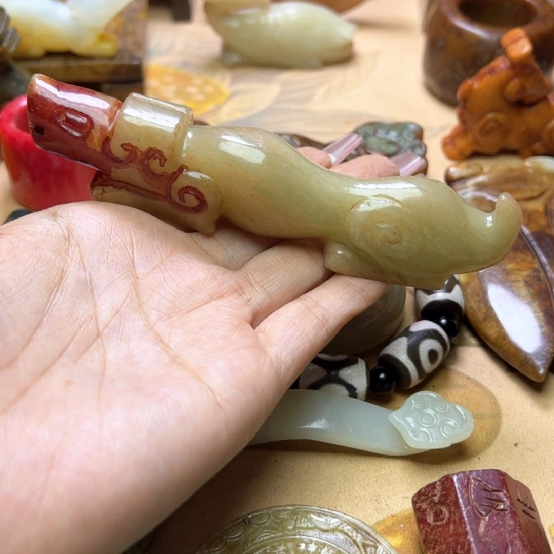 【闪购商品】蛇纹石玉颈饰未镶嵌