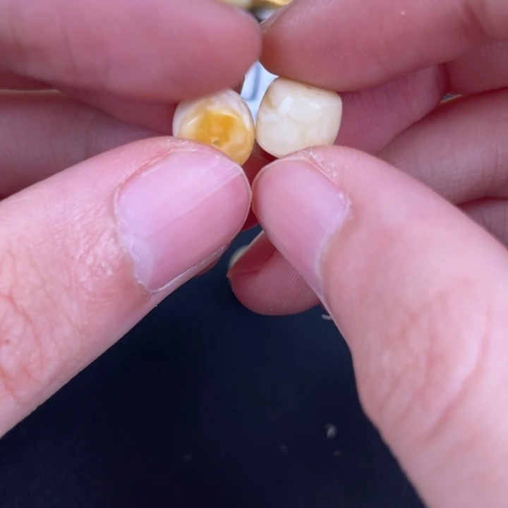 琥珀裸石未镶嵌天然97