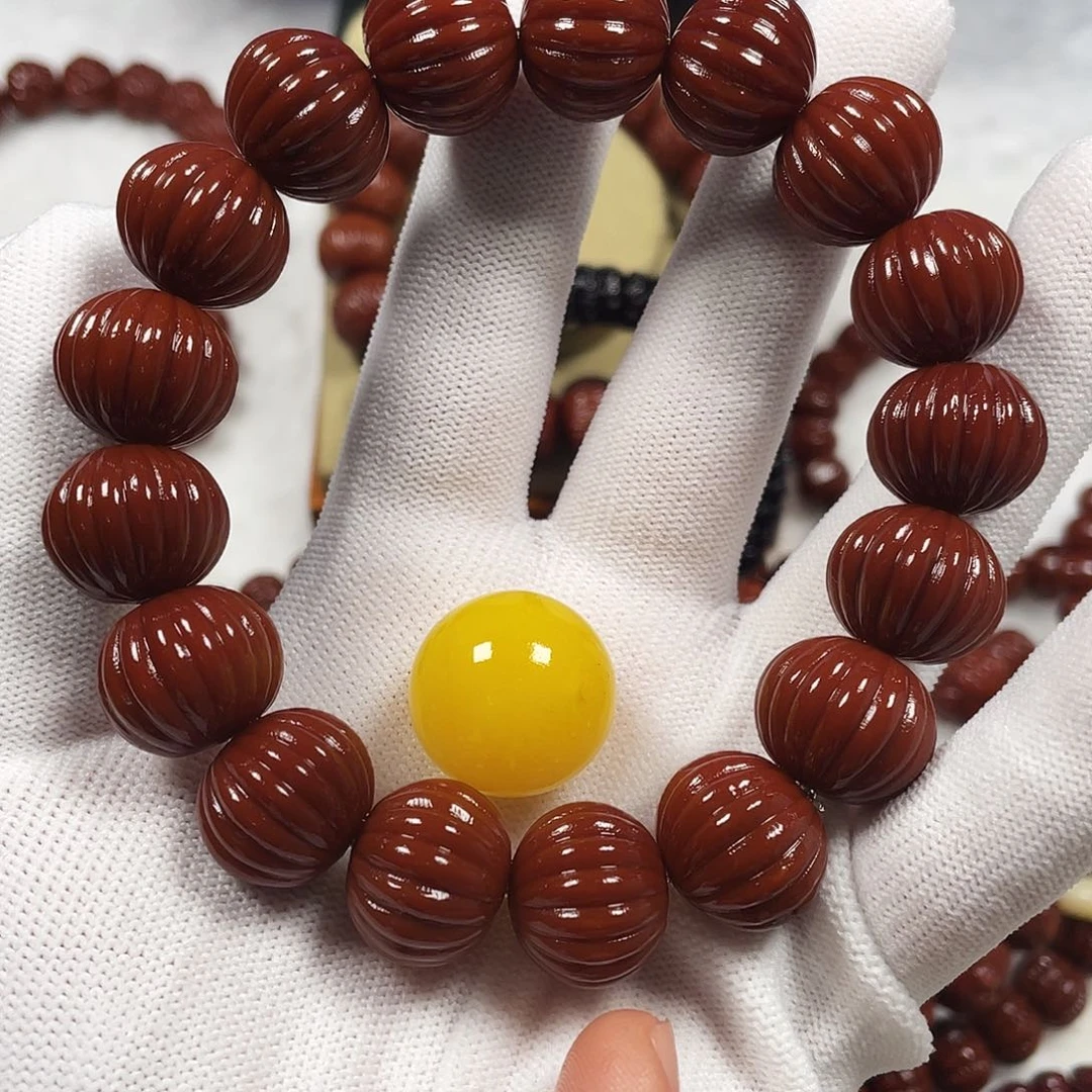 麒***麟吊坠猴头核桃猴头