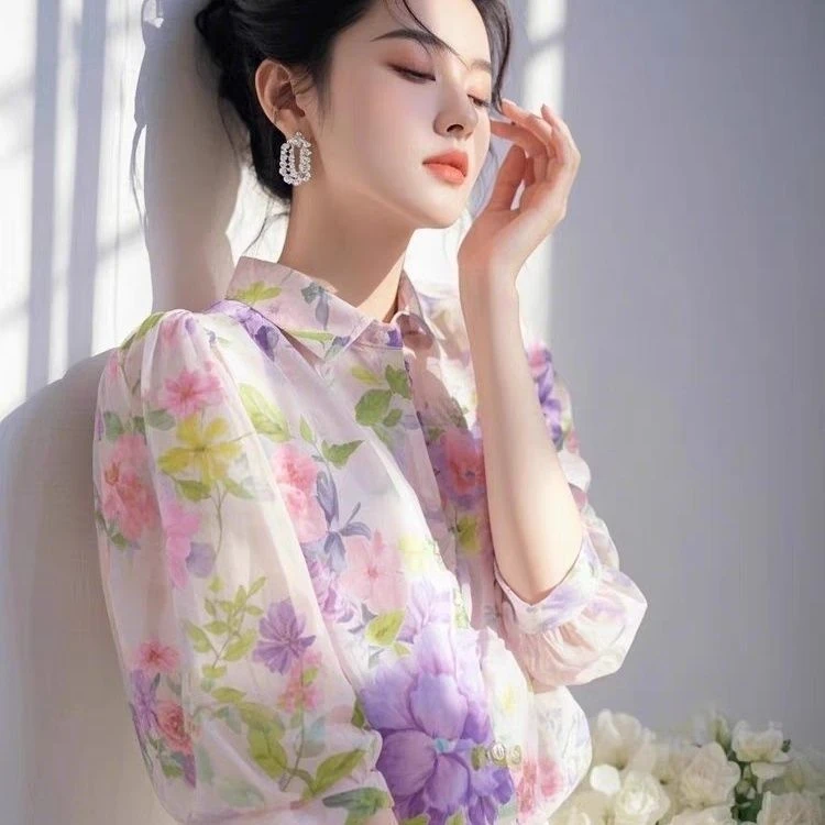 2025超火春夏季新款法式气质时尚小衫衬衫女装名媛碎花漂亮上衣