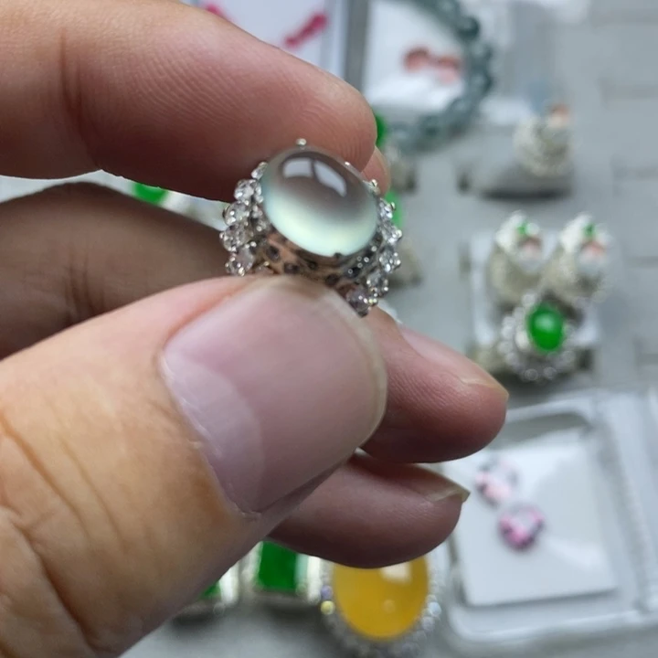 未镶嵌定制翡翠玻璃种9.4mm